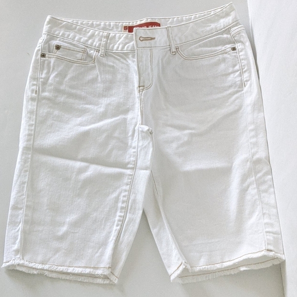 GAP Pants - Gap jeans shorts